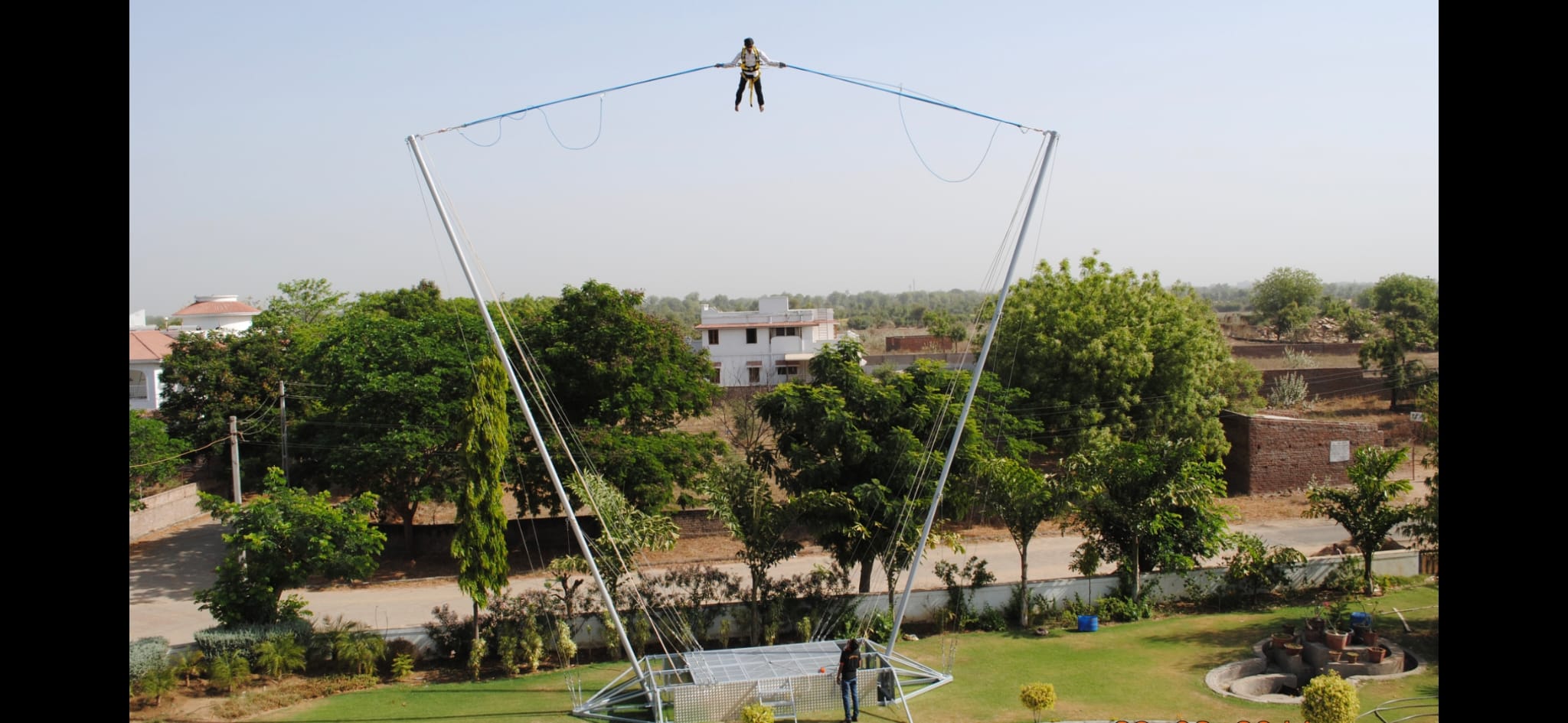 מתקני אקסטרים